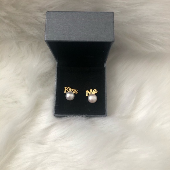 Gold Plated Pearl Stud Kiss Me Earrings - Picture 2 of 2
